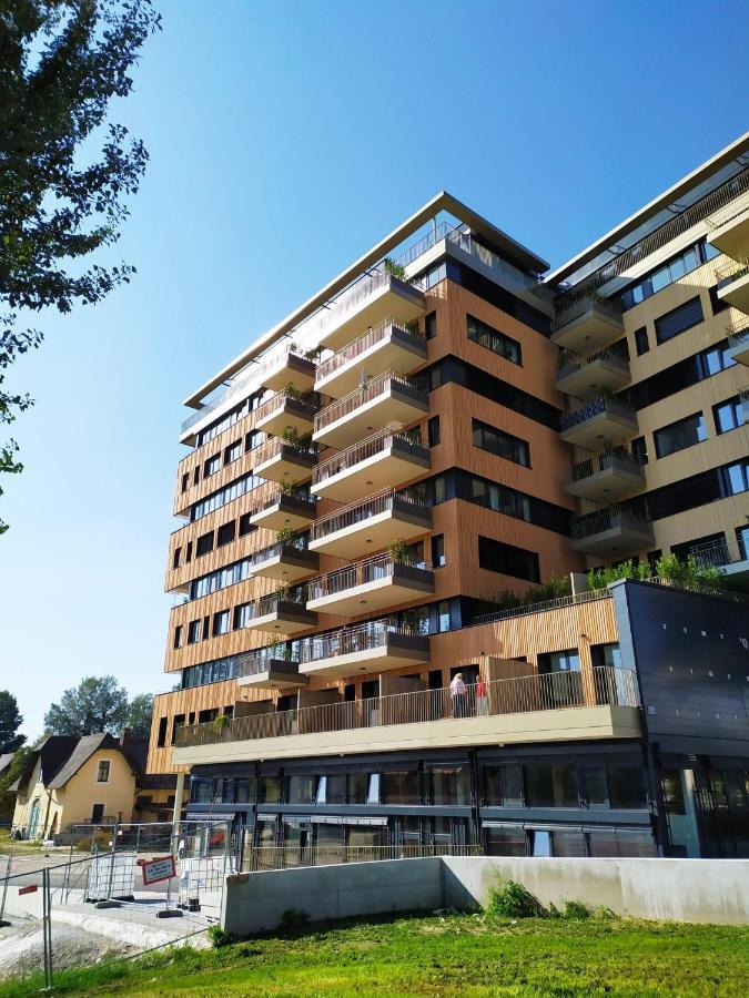 Panorama Apartment Vienna - Free Parking, Sauna & Fitness Luaran gambar